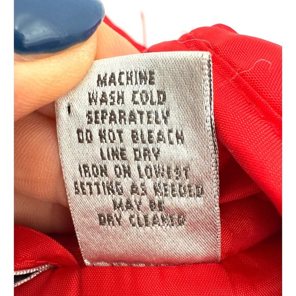 Chico’s Size 2 Red Quilted Vest Double Zipper Lined Teacher School Casual - Picture 12 of 14